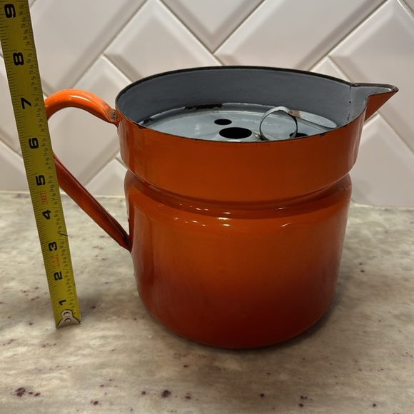 Vintage Large Enamelware Tea kettle - Picture 6 of 7